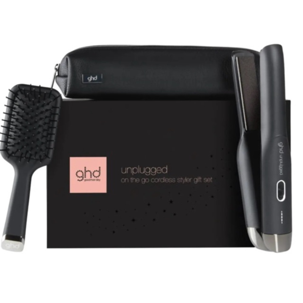 EUC ghd Unplugged On The Go Cordless Styler Gift Set